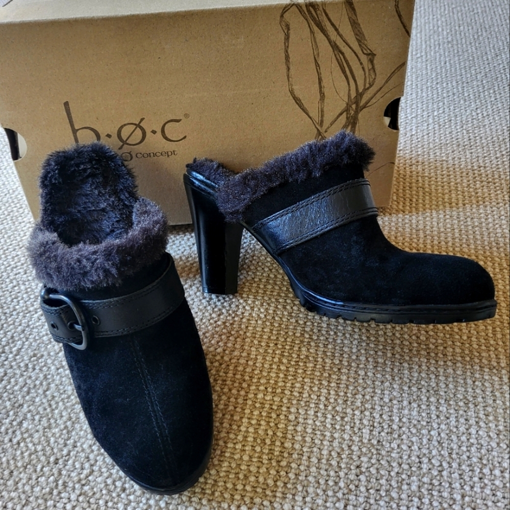b.o.c. Born Cane Black Suede Fur-lined Mule Clogs, sz 8M